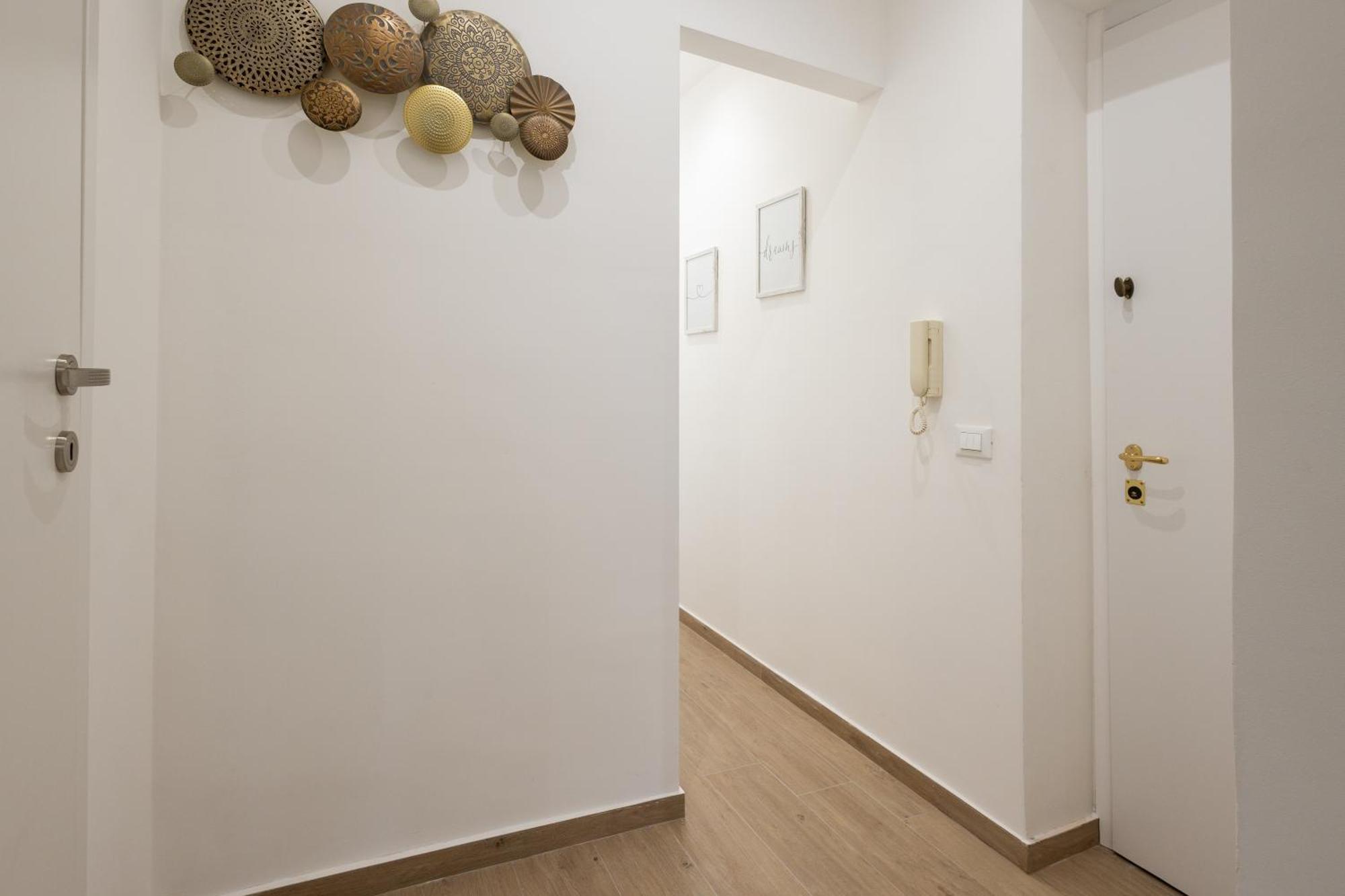 Ludo Holiday House - Charming Con Patio A Due Passi Dalla Cattedrale Palermo Esterno foto