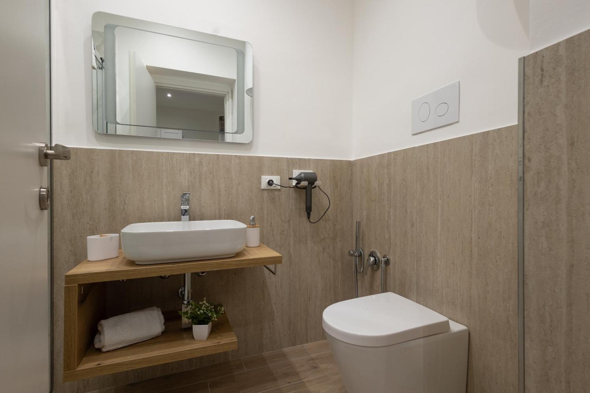 Ludo Holiday House - Charming Con Patio A Due Passi Dalla Cattedrale Palermo Esterno foto