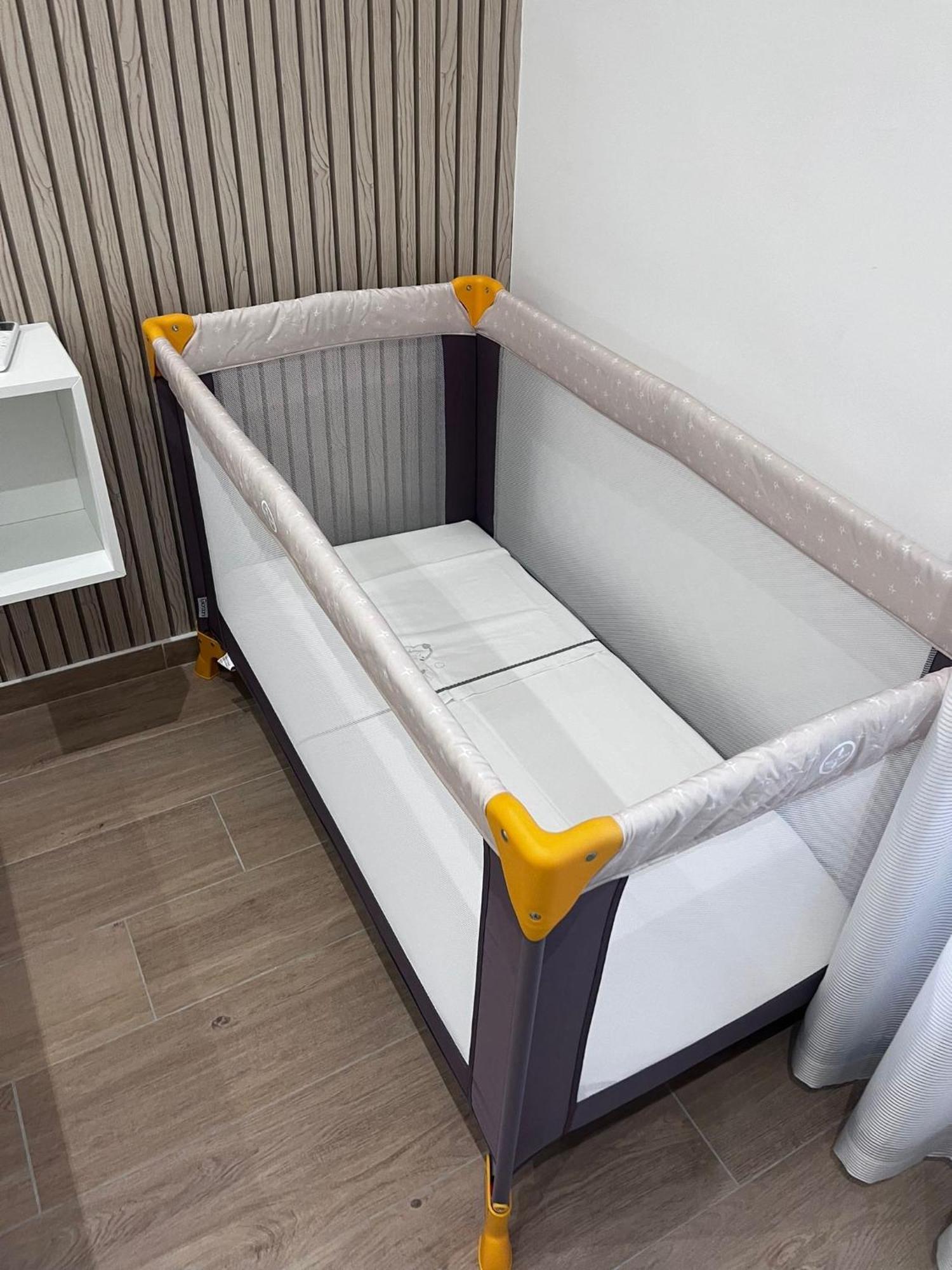 Ludo Holiday House - Charming Con Patio A Due Passi Dalla Cattedrale Palermo Esterno foto